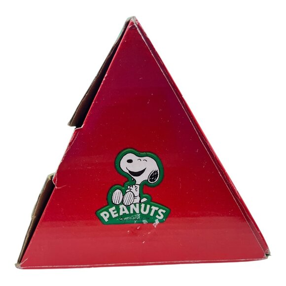 Peanuts Charlie Brown Christmas Tree 24 in Ornament Stand Linus's Blanket - Picture 4 of 6